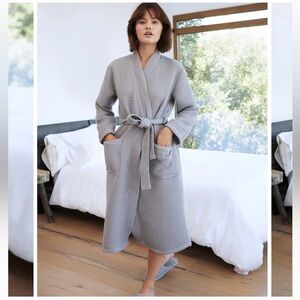 Women's Gray Waffle Knit Robe